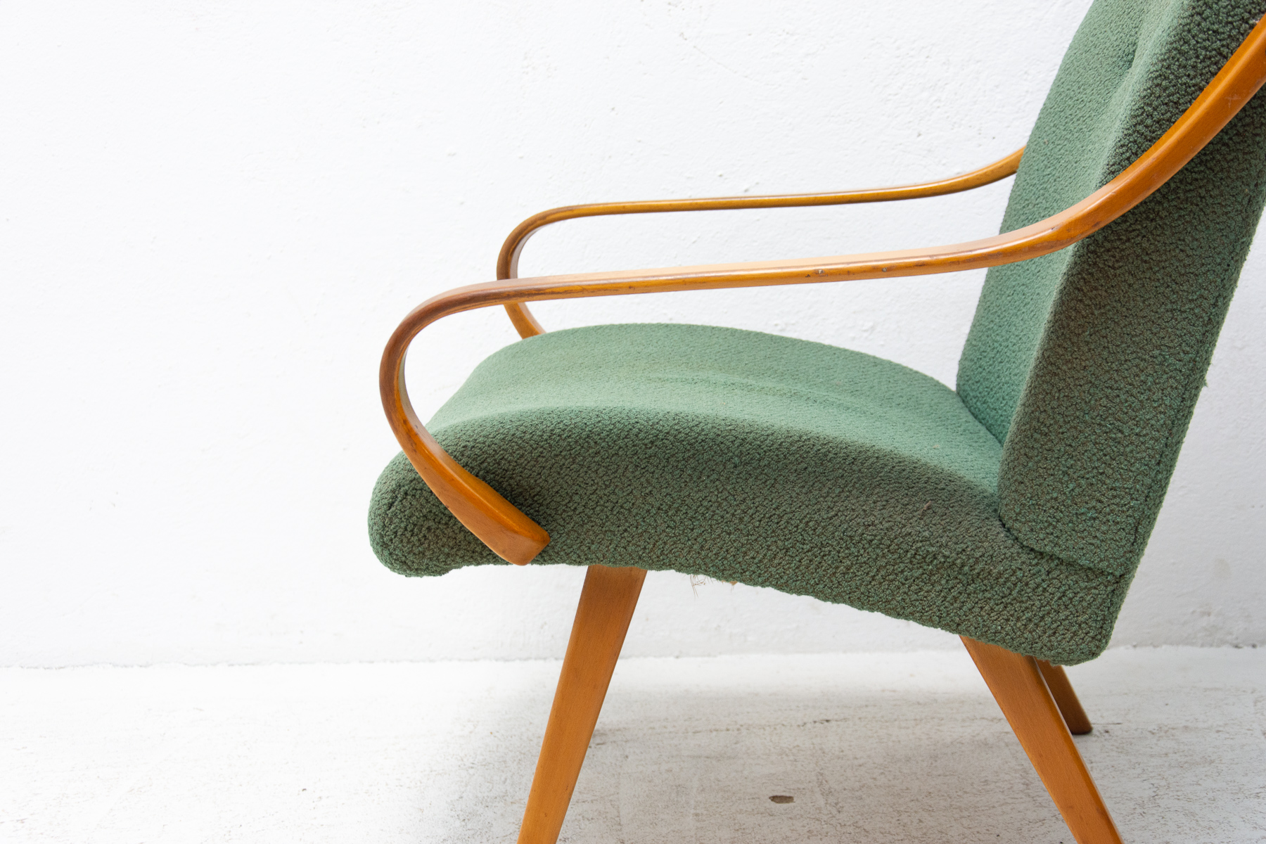 Pair of midcentury armchairs by Jaroslav Šmídek for JITONA, 1960´s -  Your20th | Wholesale Furniture